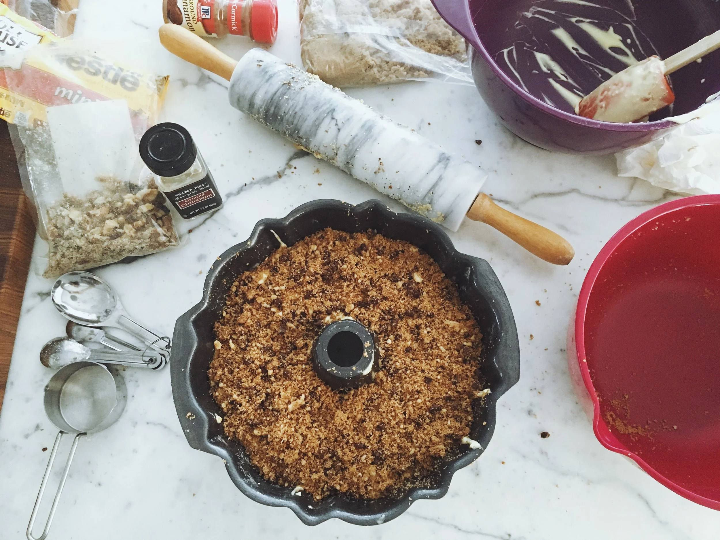 CHOCOLATE CHIP STREUSEL COFFEE CAKE
