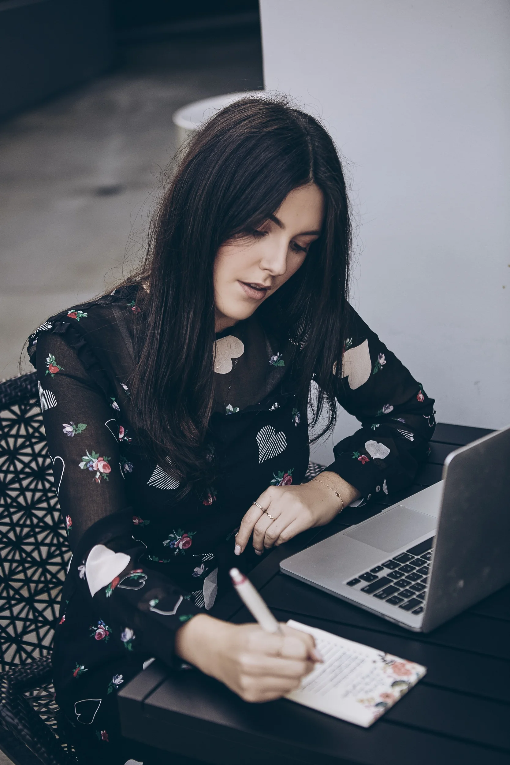 5 Ways to Avoid Feeling Overwhelmed