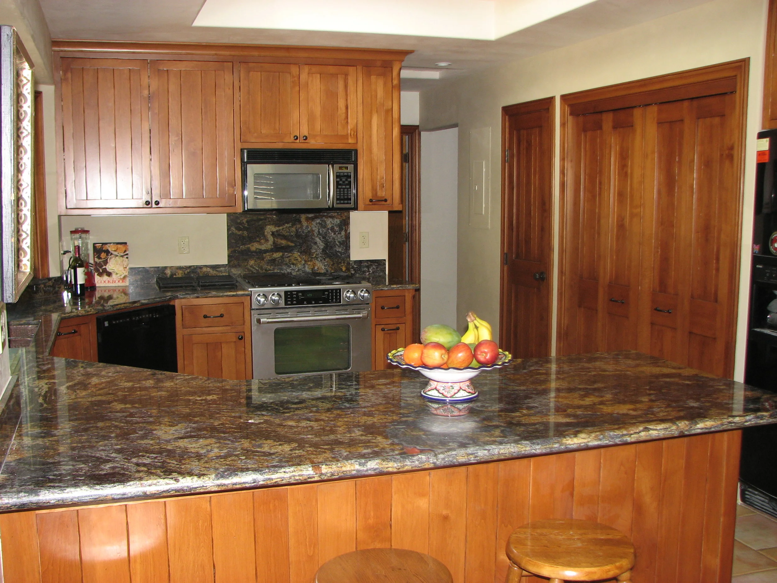 Brodie kitchen 2.JPG