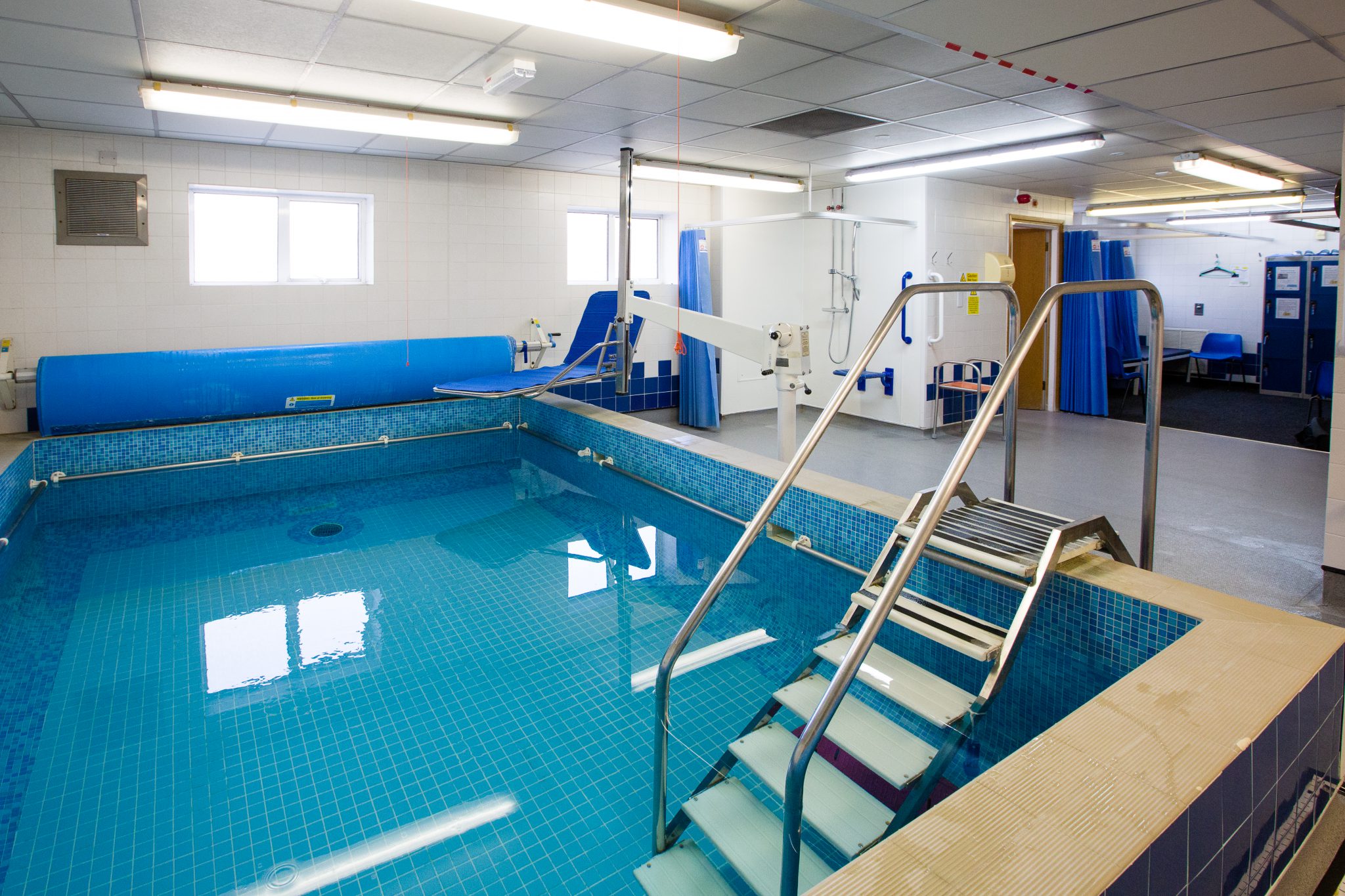 Hydrotherapy - Water provides optimum support to assist movement, function, strengthening and pain relief. The buoyancy, turbulence and increased hydrostatic pressure of water has significant physiological effects on the human body. 