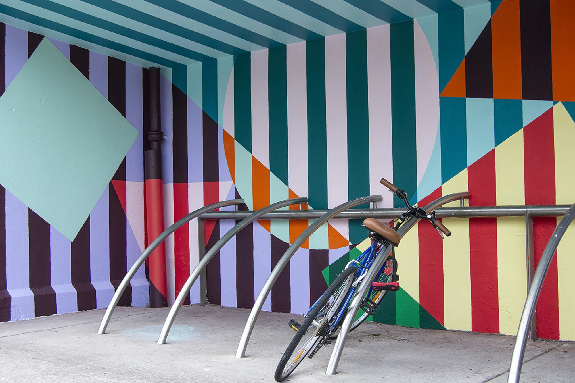 ‘Bandfield’, 2019, Site-specific Mural, Cork City. Photo credit: Deirdre Breen