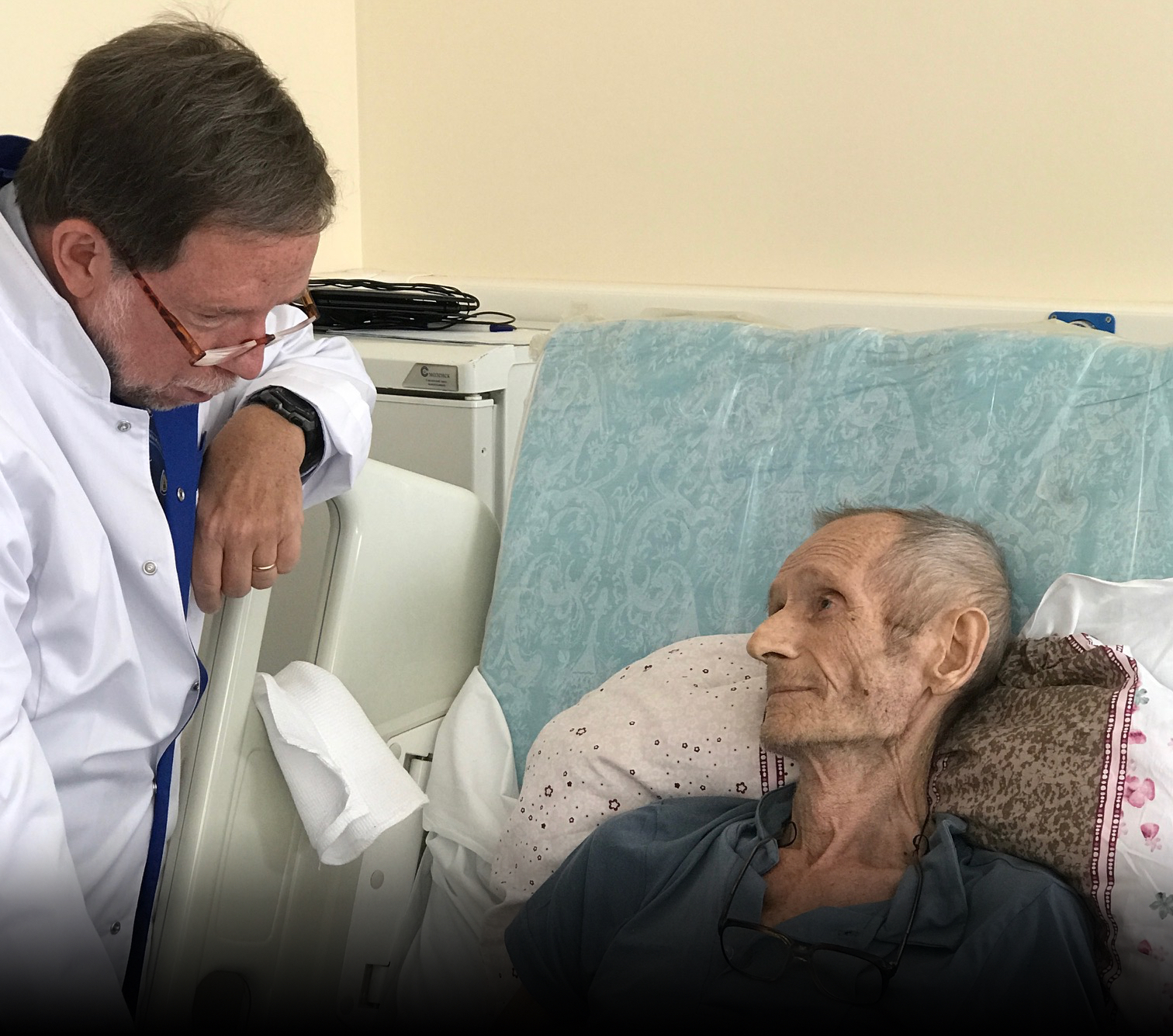 2019: Johns Hopkins Physician Conducts Clinical Rounds at Eurasian Palliative Care Center