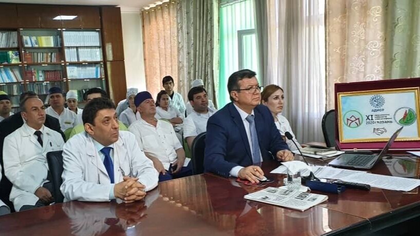 2020: AECA partner Dr. Zafar Huseinov, Head of Tajikistan Cancer Center, and his staff attend virtual Congress of Oncologists and Radiologists