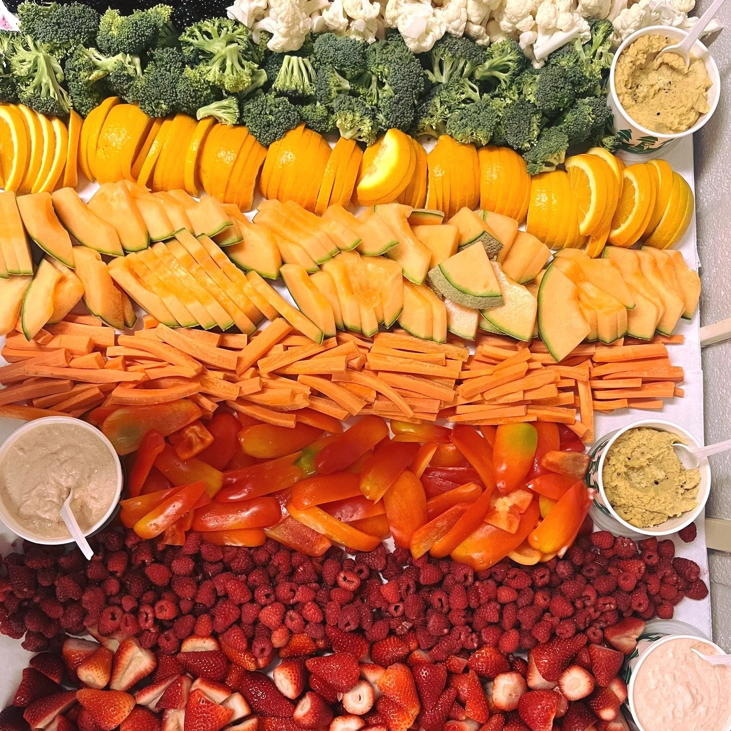 Have you eaten the rainbow today? 🌈🌈 🌈 Phytonutrients: Nature&rsquo;s Secret Superpowers 🌱✨ Ever wonder why fruits &amp; veggies come in so many colors? That&rsquo;s the magic of phytonutrients &mdash; natural compounds that protect plants and bo