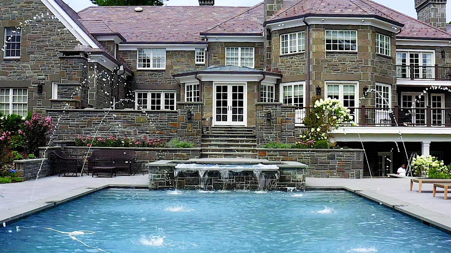 Fiberglass pool in Saddle River, NJ