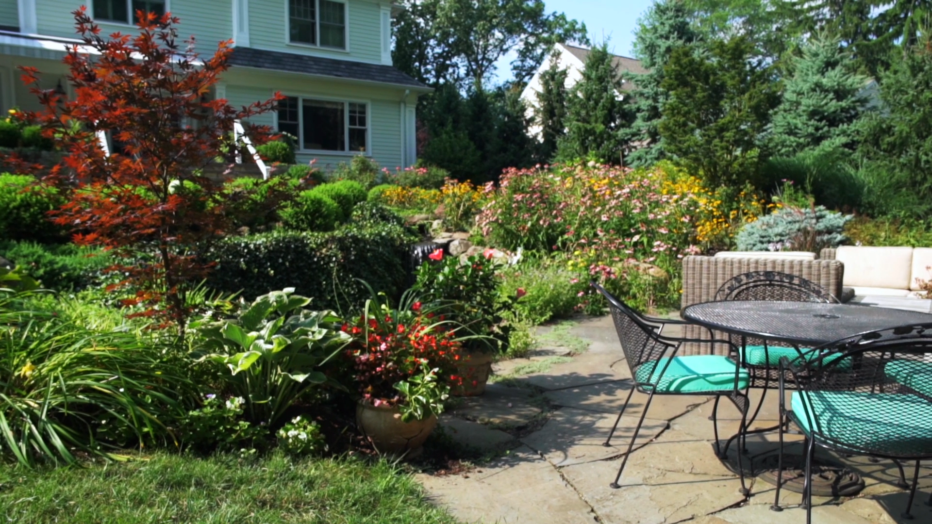 Landscape design in Wyckoff, NJ with plantings