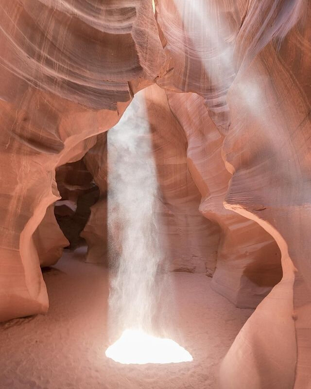 magic. ​​​​​​​​
its everywhere if you look for it. ​​​​​​​​
​​​​​​​​
image - antelope canyon​​​​​​​​
📸 @carleyscamera⁠​​​​​​​​
​​​​​​​​
#dream​​​​​​​​
#photooftheday #inspiration #Curated #photooftheday #CreativeInspiration #AweInspiring #instagood 