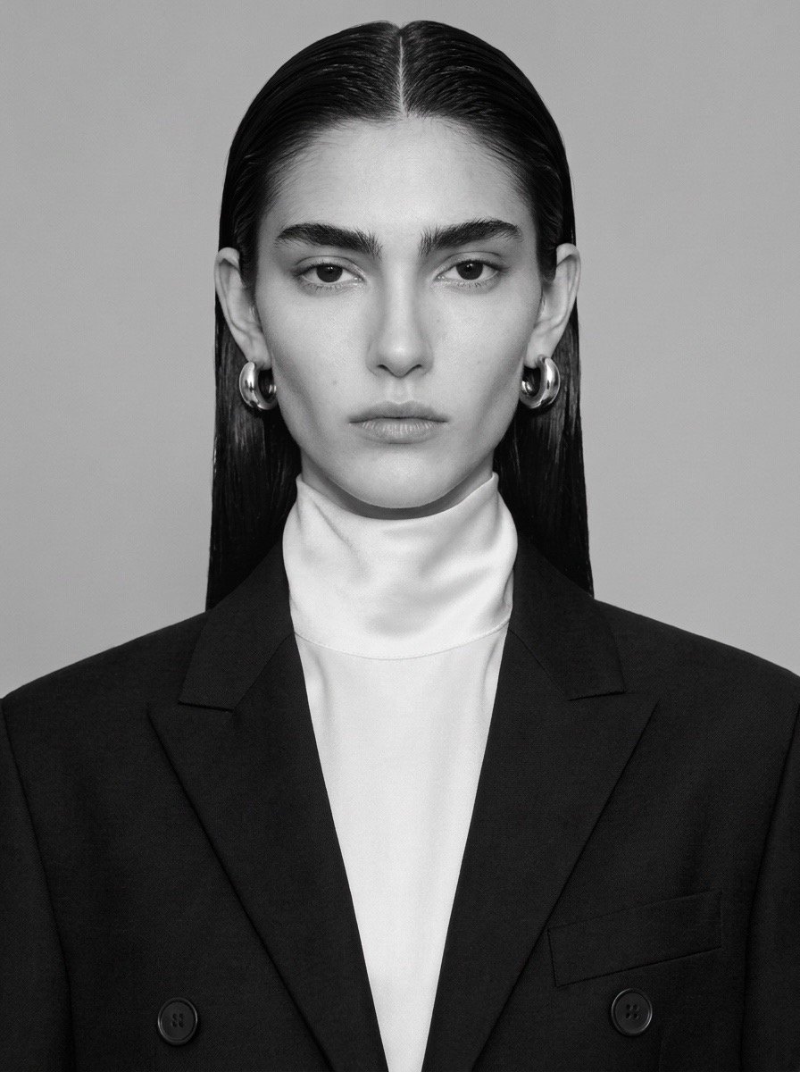 Editorial fashion portrait, creative direction womenswear, Chi-Young Bang Studio