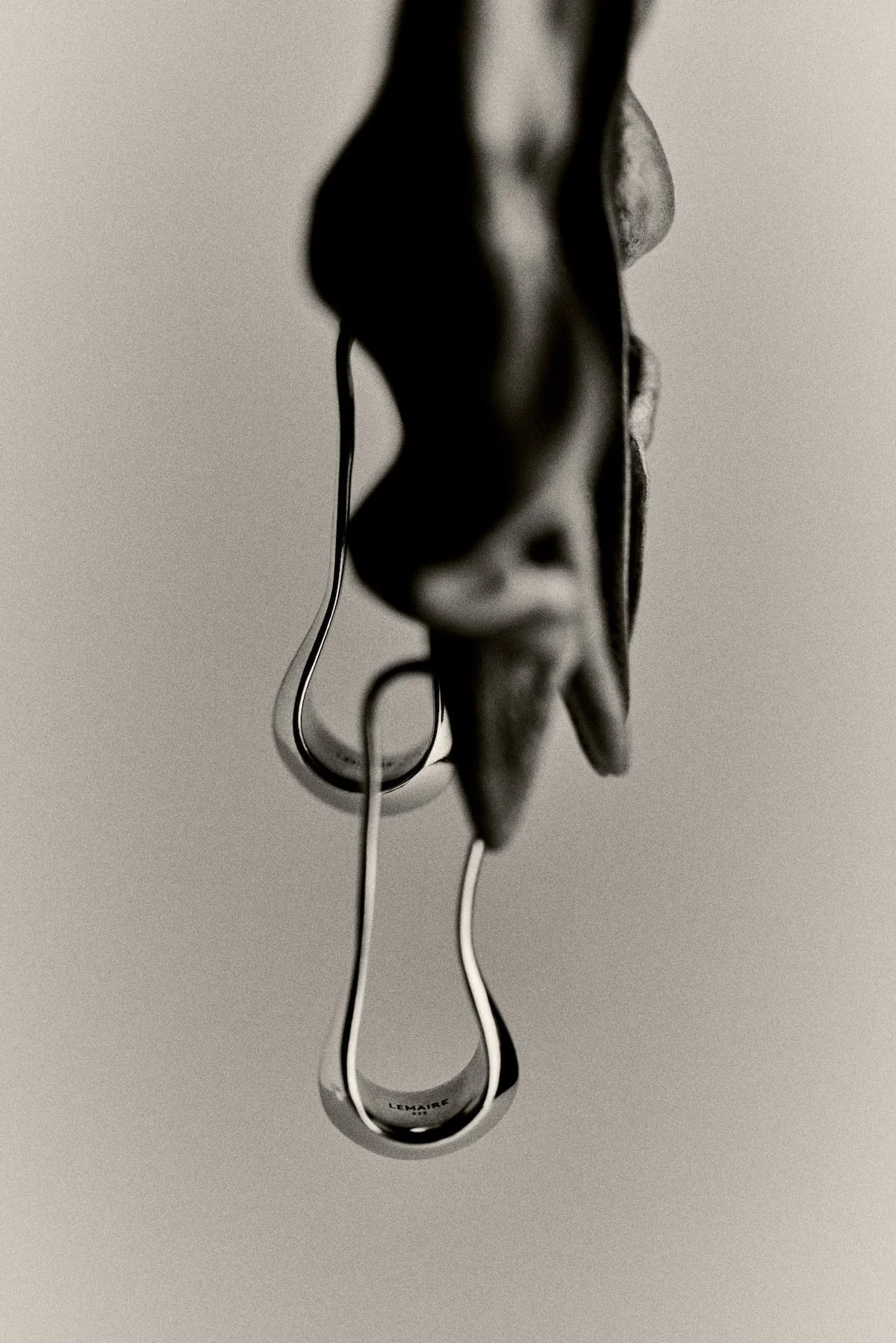 RET_5677 1.jpg