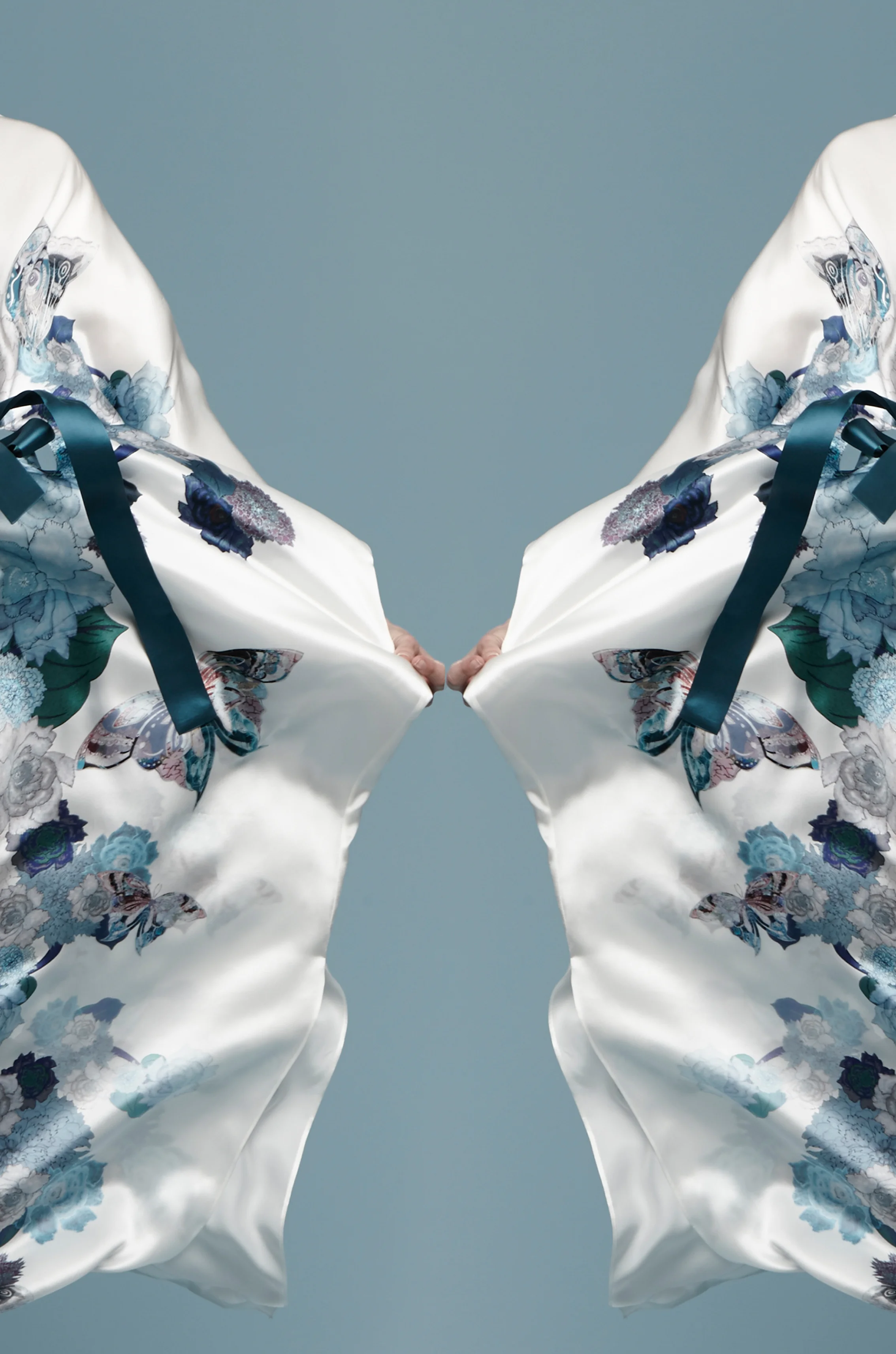 MENG Close Up Symmetry Shot of White and Blue Kimono