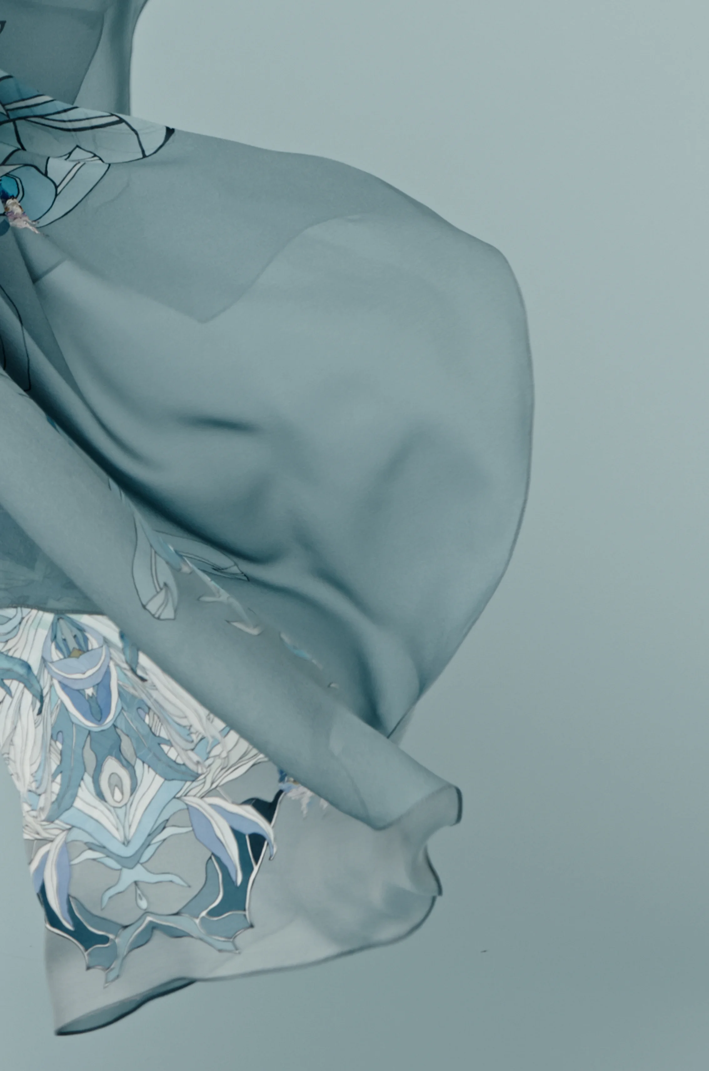 MENG Close up Details of Silk in Motion
