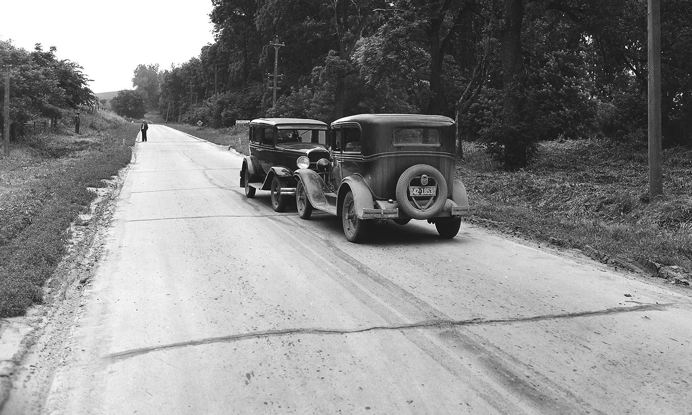 Look out! Head-on car crash in rural South Dakota in 1932. Eighty per cent of drivers rate themselves as above average. Photo courtesy Wikipedia