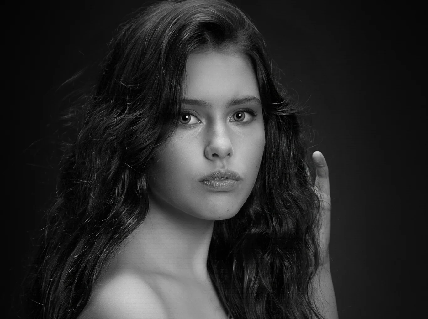 YM1A8734_pp copy.jpg