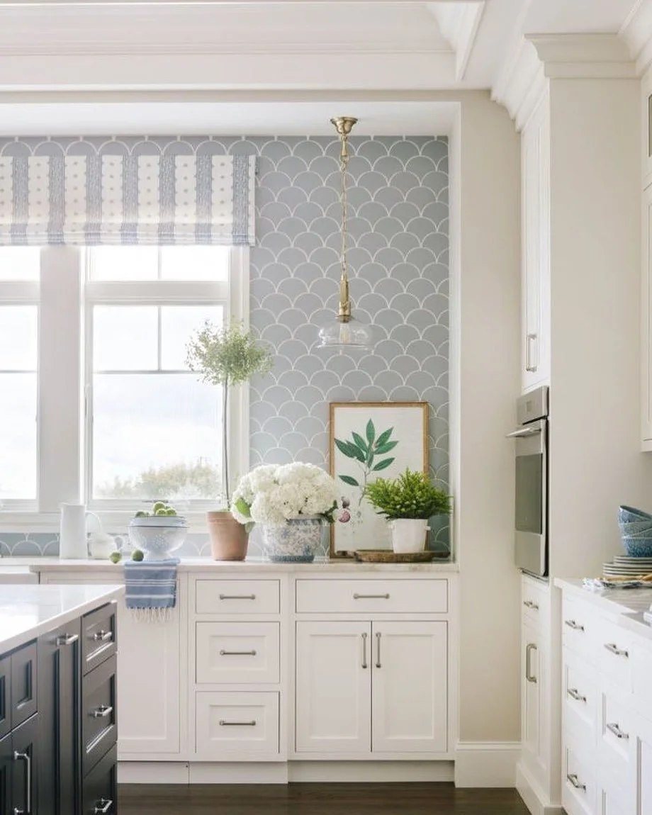 Check out this amazing backsplash 🙌 I love the blue and white combination! 
#homeredefined#kitchendesign#kitcheninspo#whitecabinets#edesign#rusticdecor#whiteandbright#backsplashtile