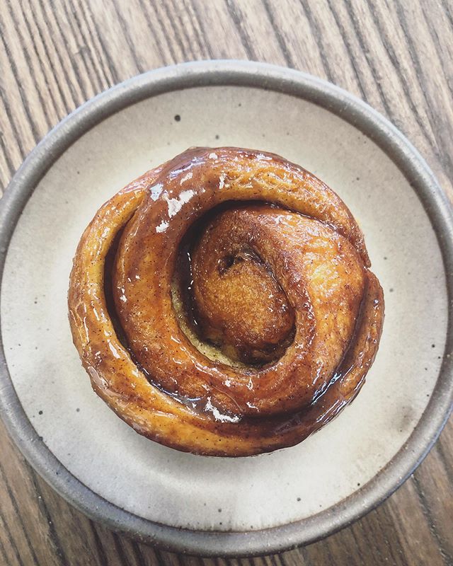 It&rsquo;s a sticky bun kind of morning 🤗