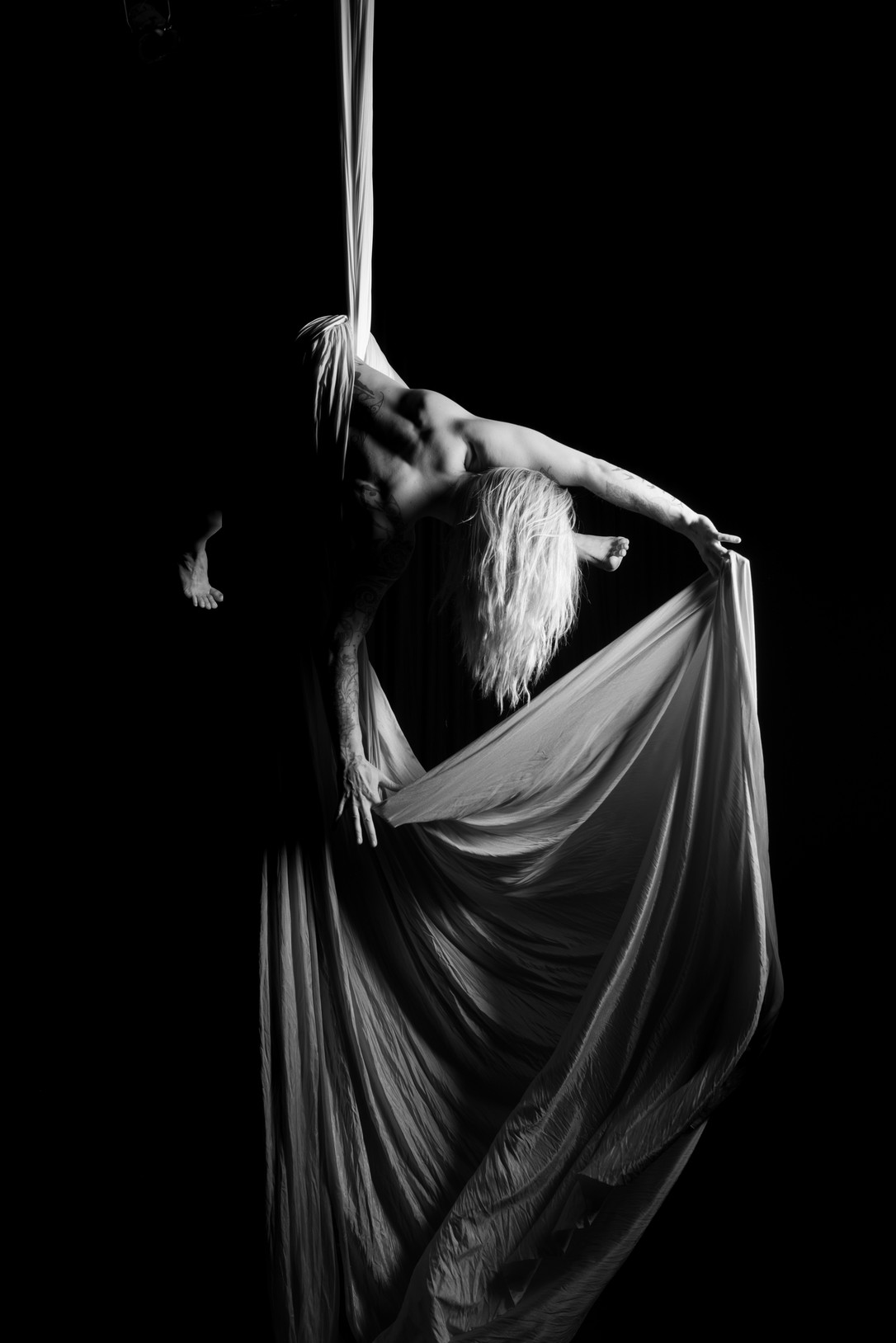 Kalina on Silks | Photo by Jeff Lewis