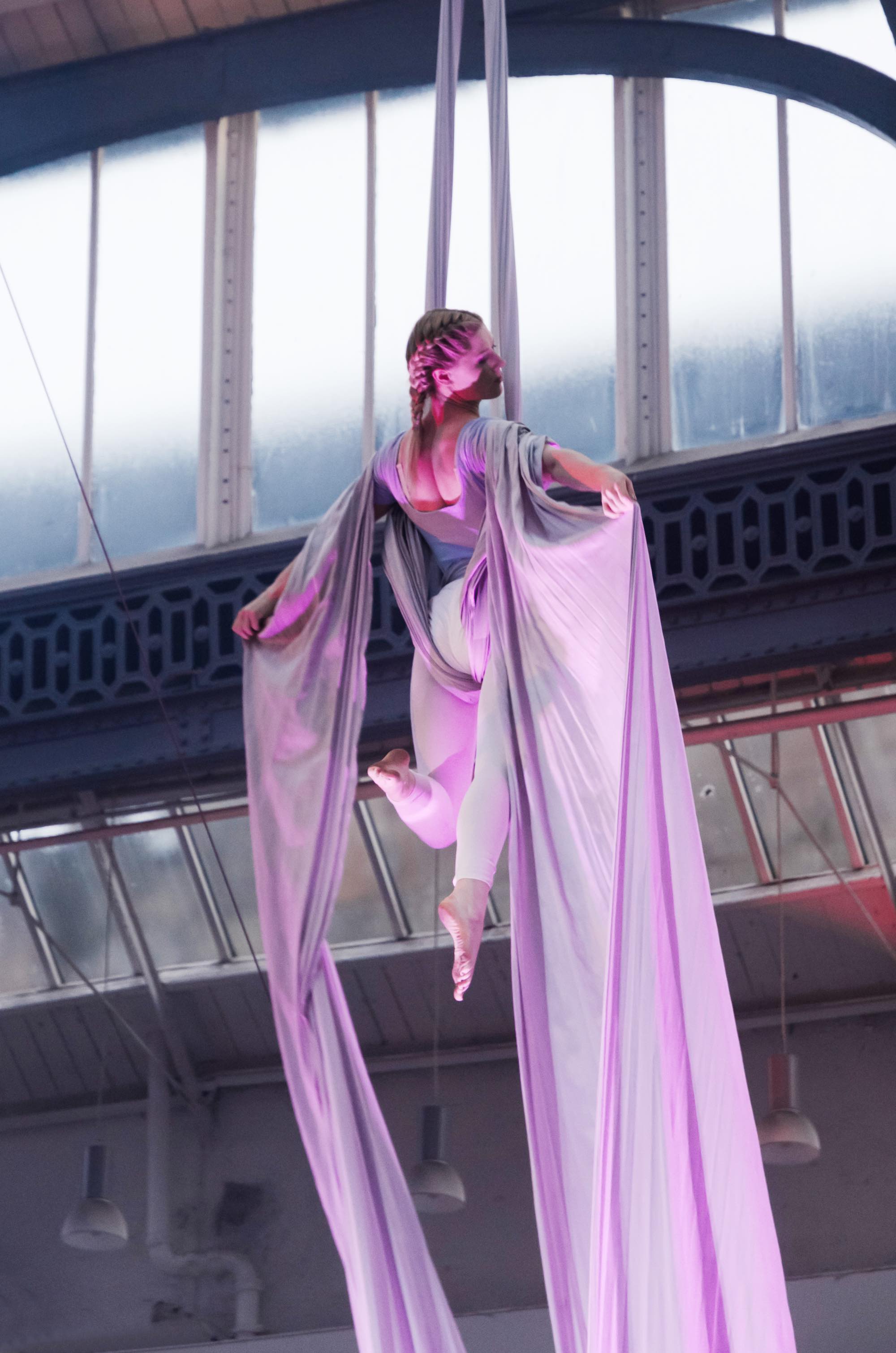 Jamie-Lee on Silks | Photo by Graeme MacDonald