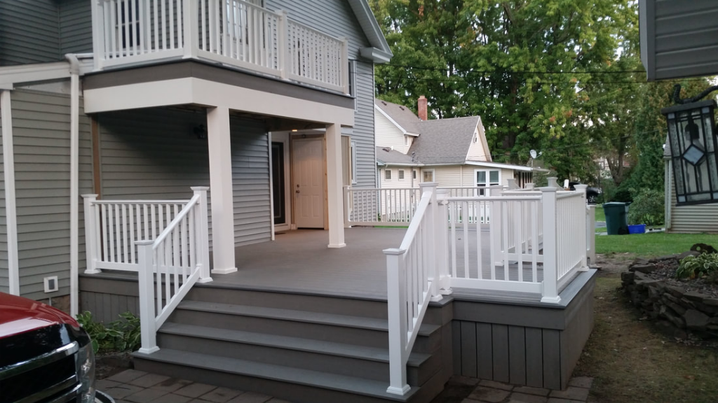 Upgrade Your Backyard with a New Deck!