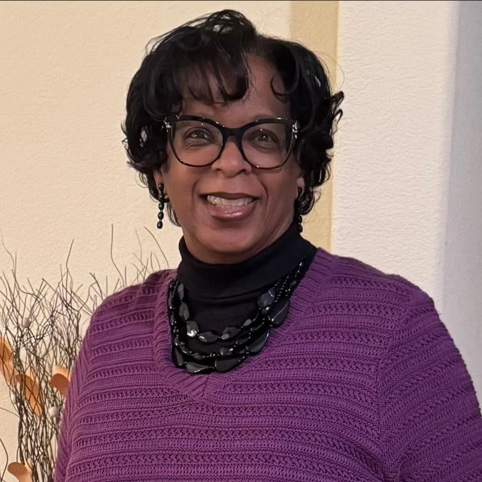 Edna Williams • Registration Lead