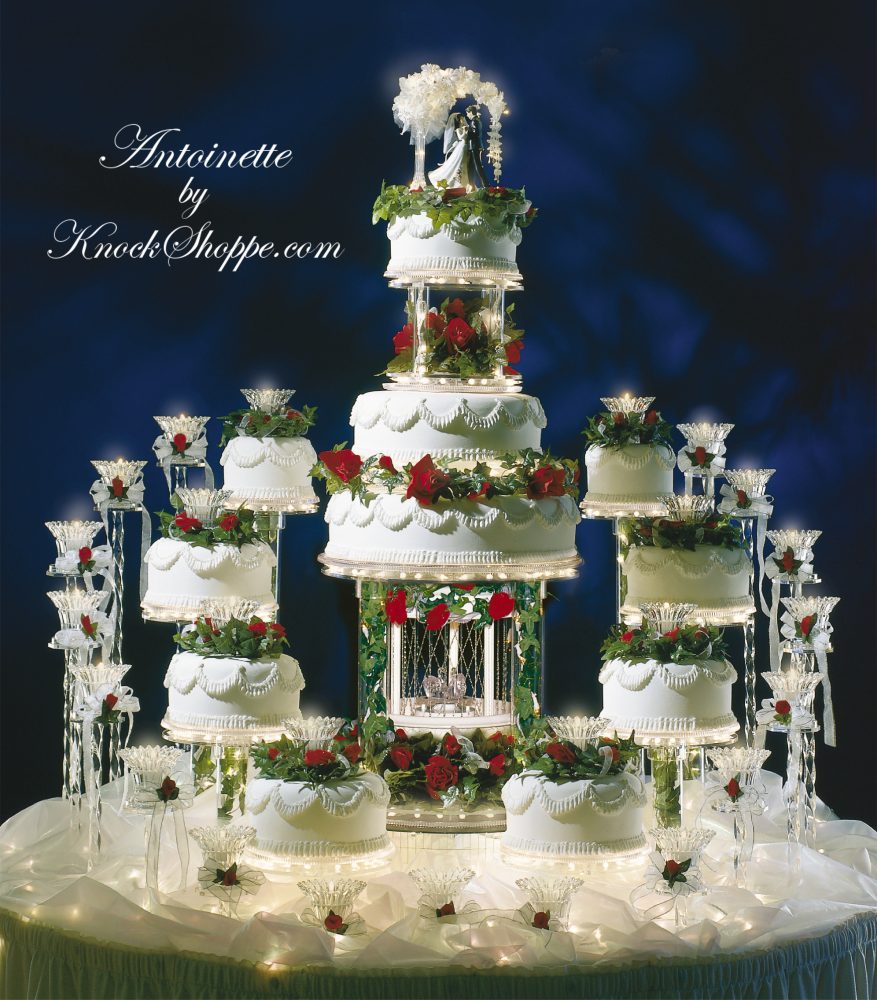 Antoinette-Winter-Wedding-Cake-Stand-1-877x1000.jpg