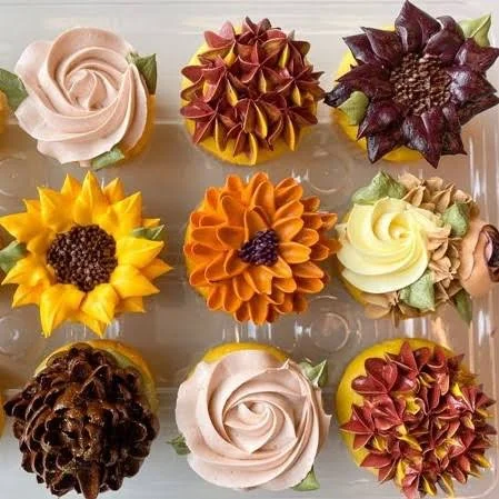 fall cupcakes.jpg