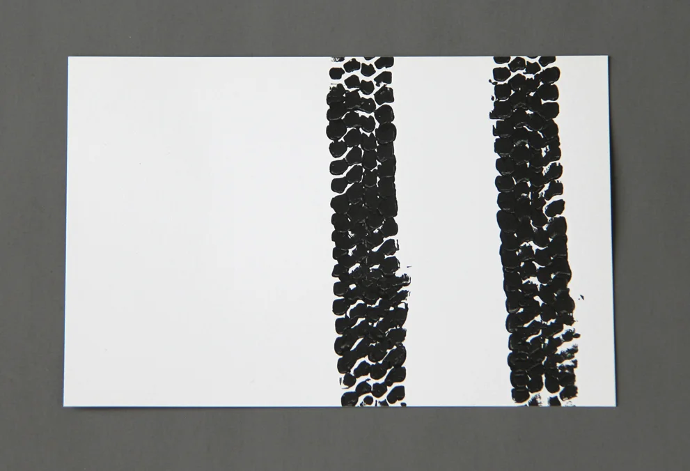 portfolio©TingeDesign 2019 NYCard 2011 front c.jpg