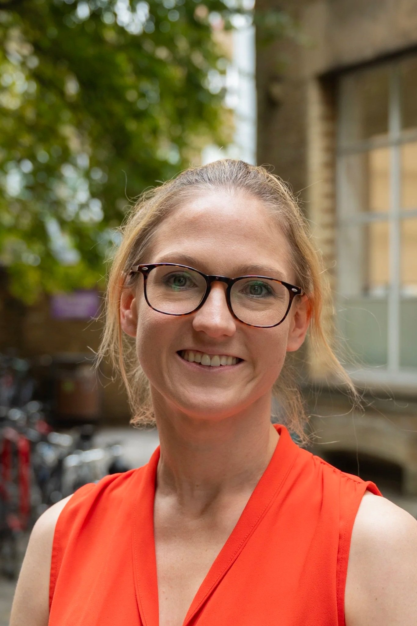 Hannah Butlin - HB.jpg