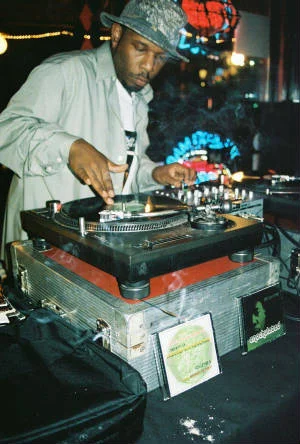 DJ+ENOCH.jpeg