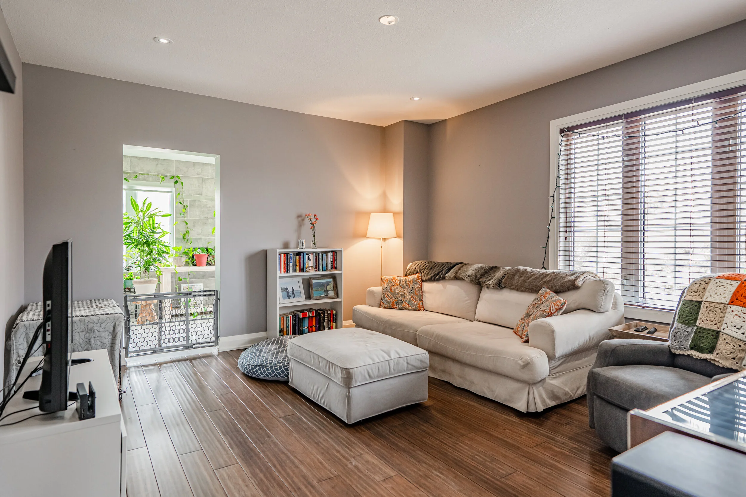FULL RES_5043 KING ST-8.JPG