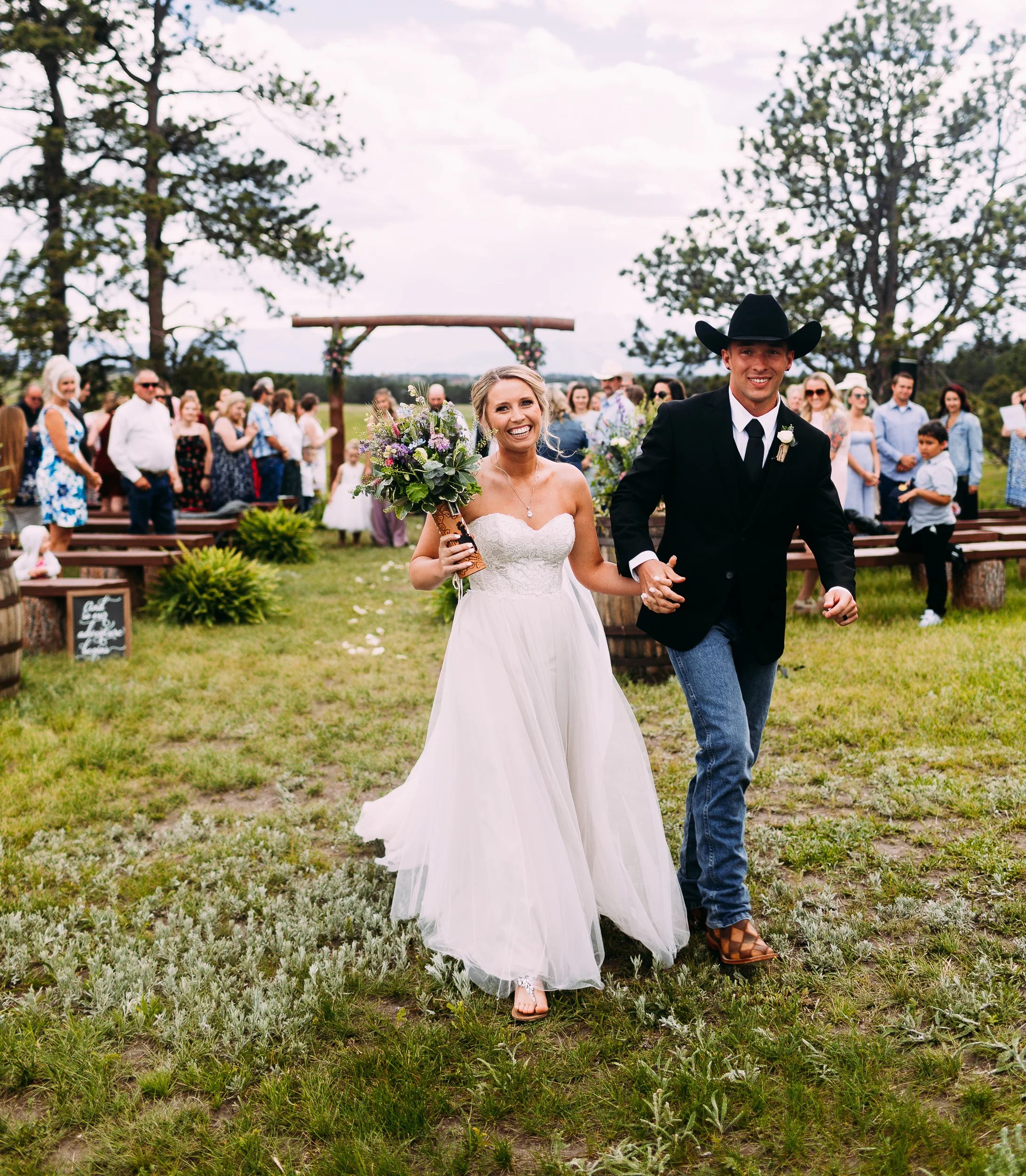 Colorado_Ranch_Wedding_Younger_Ranch_Colorado_Springs_Colorful_Wedding_Photography-97.jpg