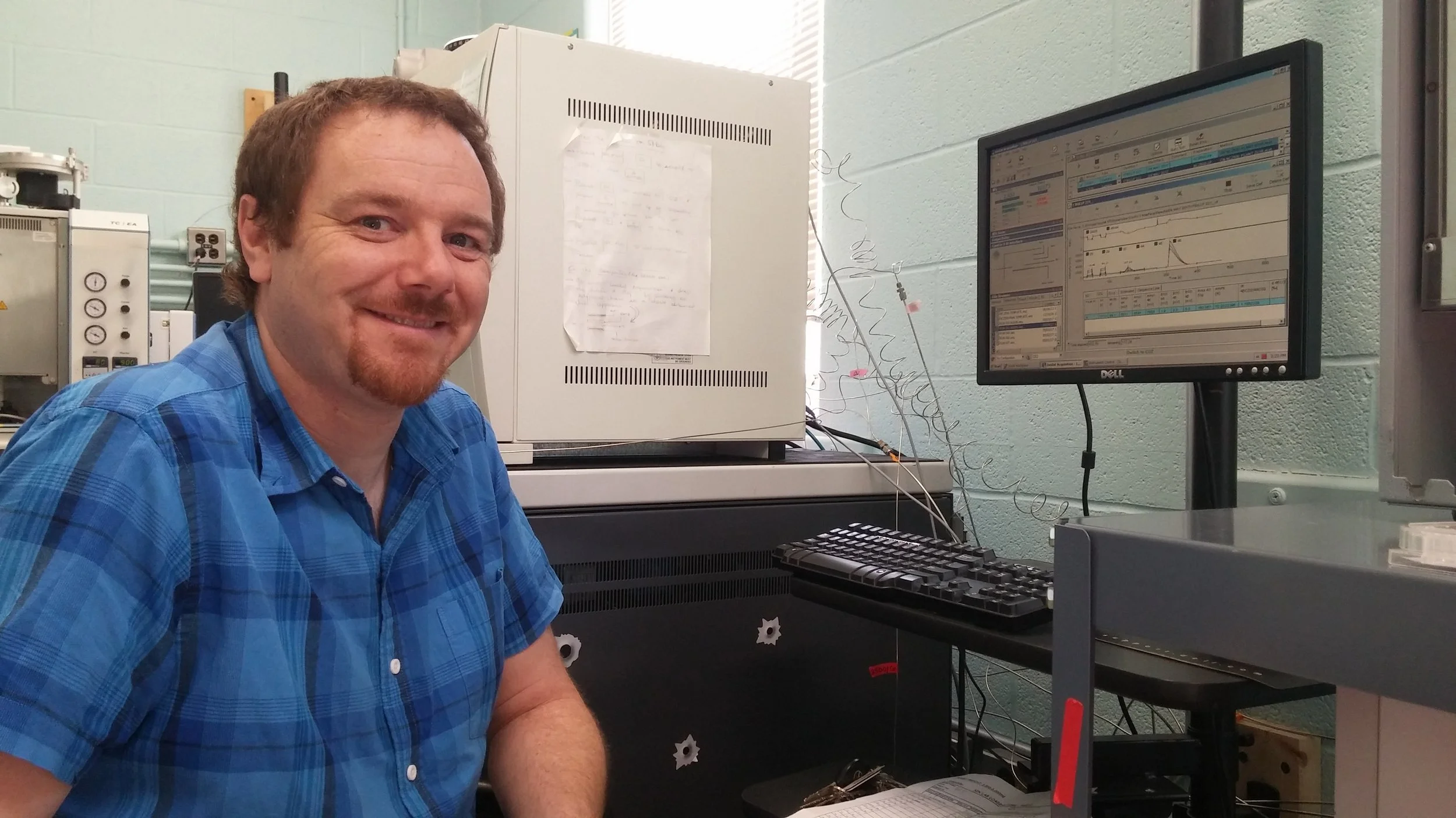 Dr. Brian Hayden, CRI at UNB postdoctoral fellow and SINLAB Science Manager, reviews recent isotope analysis data