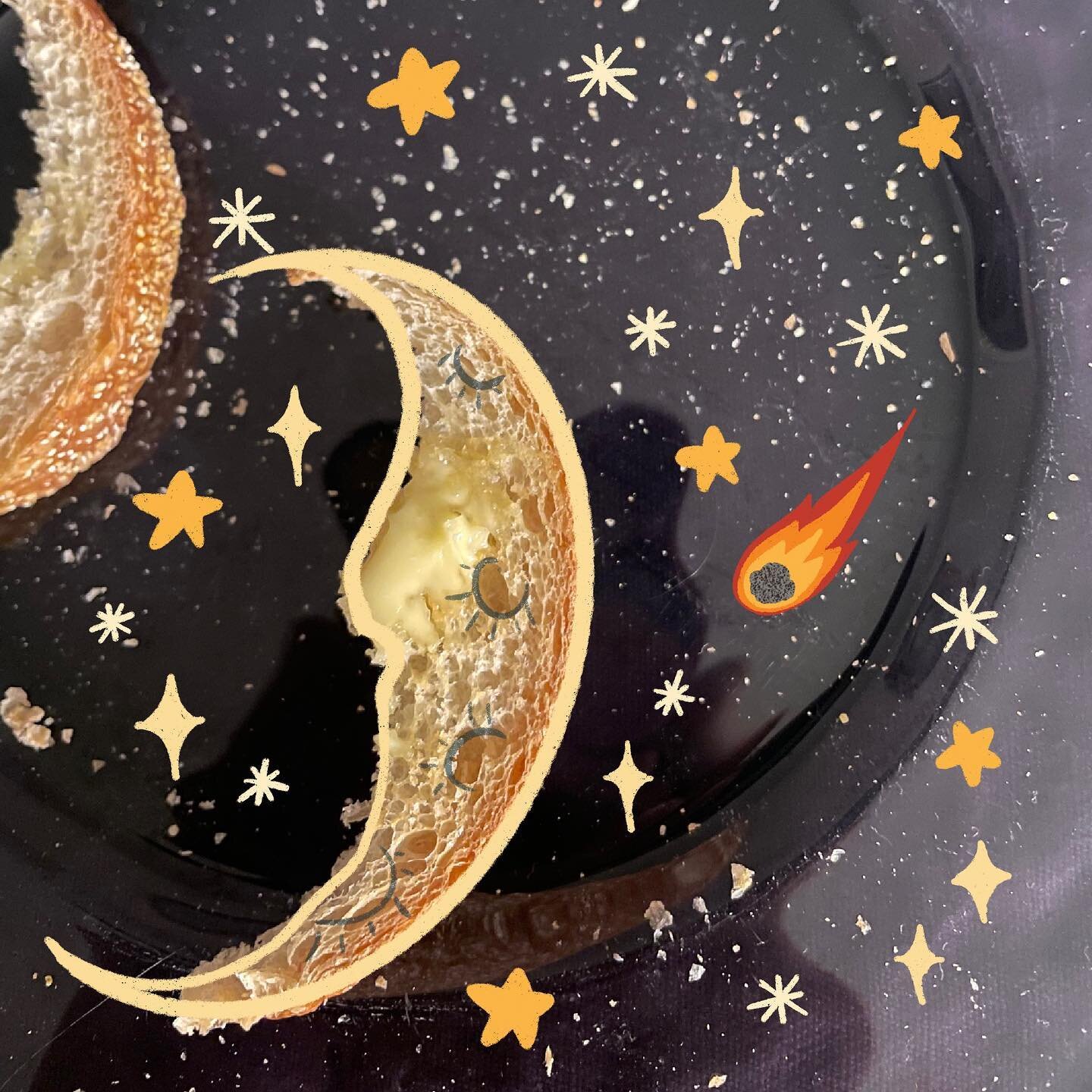 post-toast creativity

#cosmicchai #moon #stars #toast #procreate