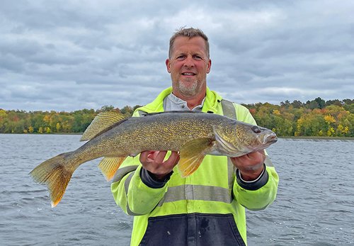 Lake Winnibigoshish Cutfoot Sioux Fishing Report October 5, 2023