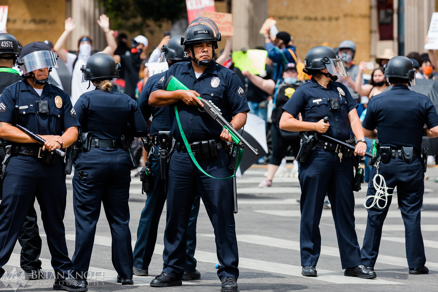 Hollywood-LosAngeles-Protest-Looting-16.jpg