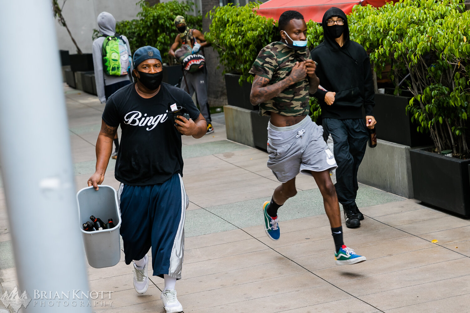 Hollywood-LosAngeles-Protest-Looting-47.jpg