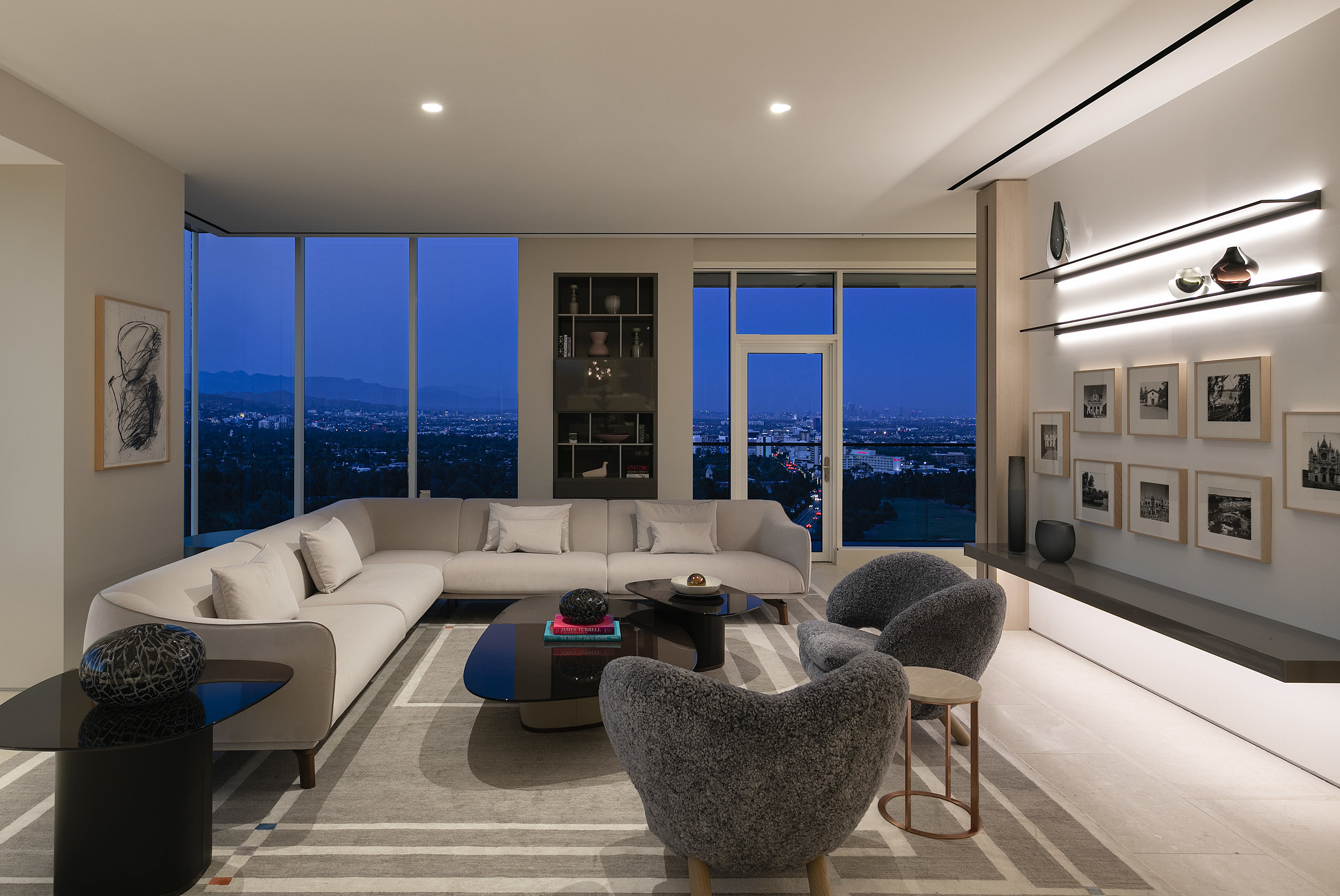 1200ClubViewFlr20_17.jpg