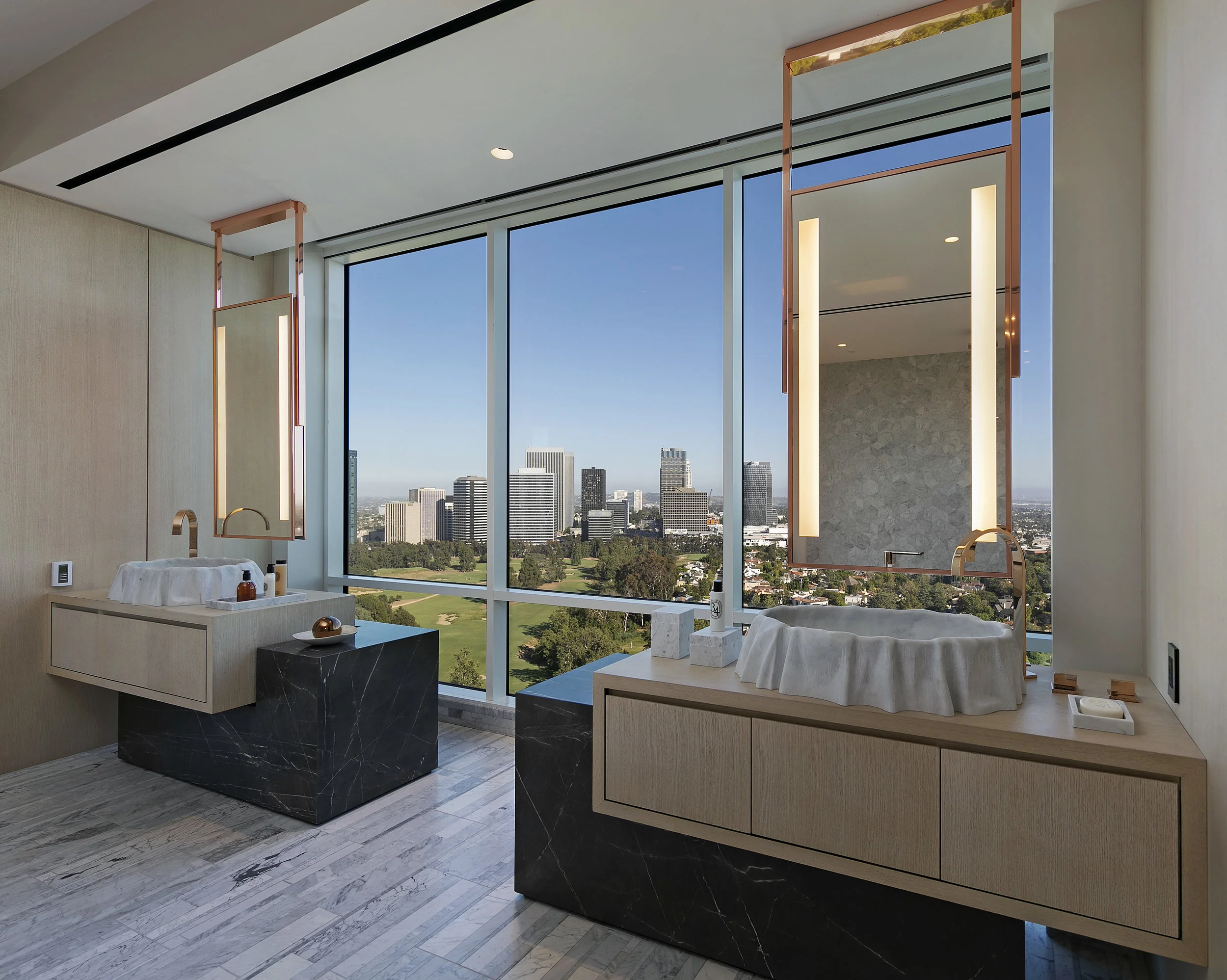 1200ClubViewFlr20_07.jpg