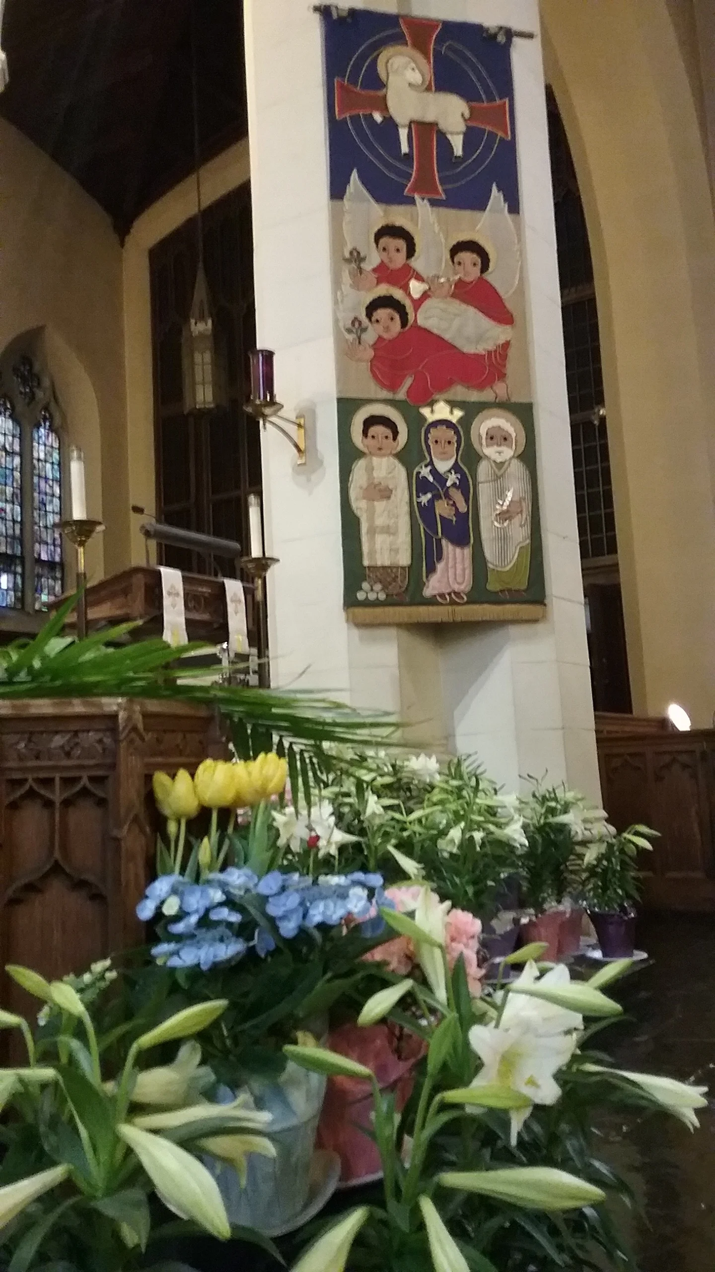 Easter banner.jpg