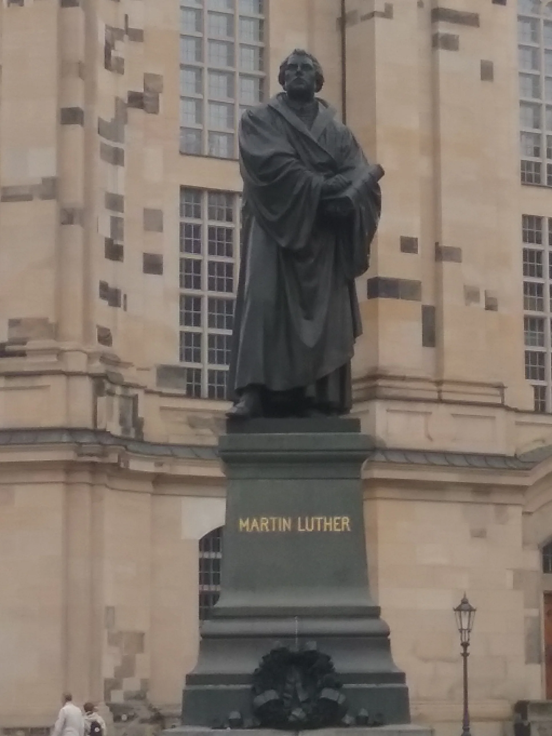 Martin Luther in Dresden.jpg