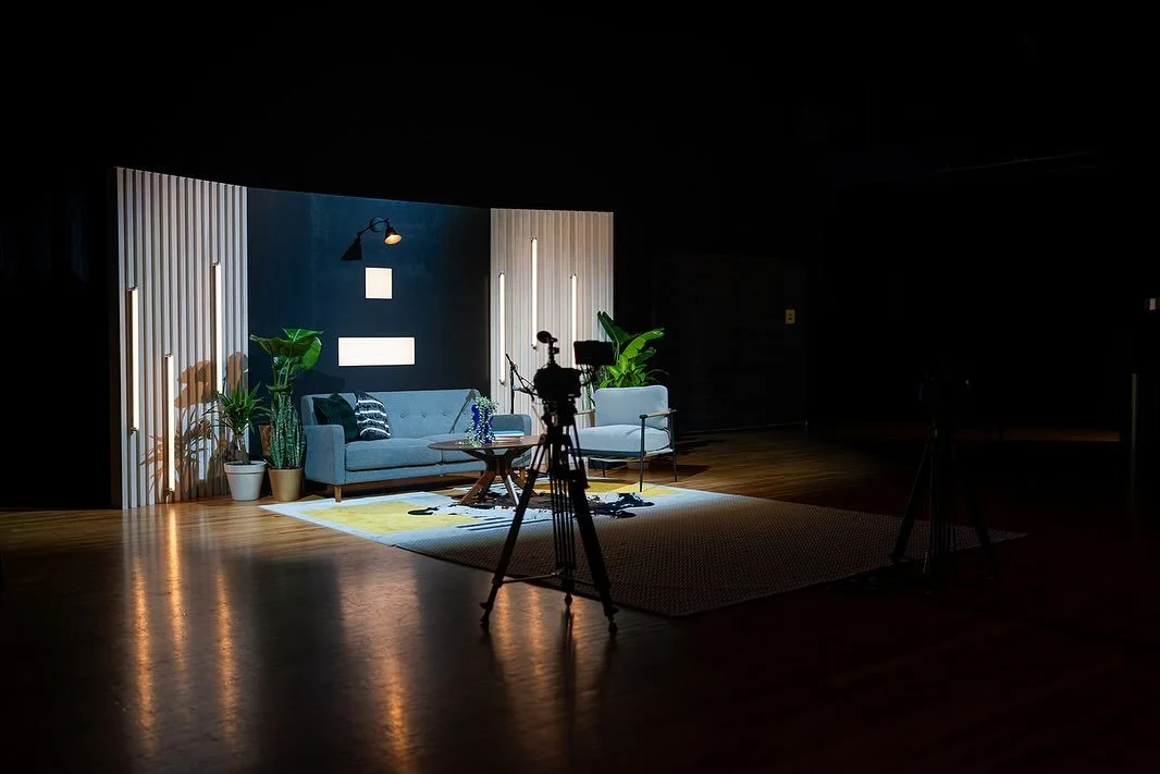 Ready, set– build! From the initial mood board and concept rendering to the styling of every plant and book on the coffee table–we micro-manage every detail of our custom design and fabrication projects to ensure it perfectly represents t
