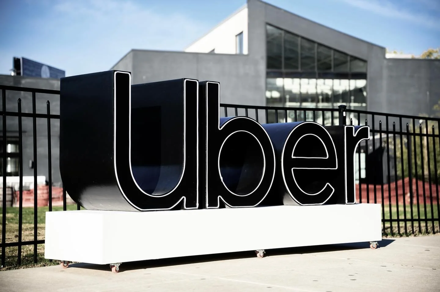 Creating authentic opportunities for guests to engage with both the client brand and sponsor brands in unique and memorable ways...we worked with the in-house sponsorship team to create an Uber-branded arrival moment marked by an oversized custom, LE