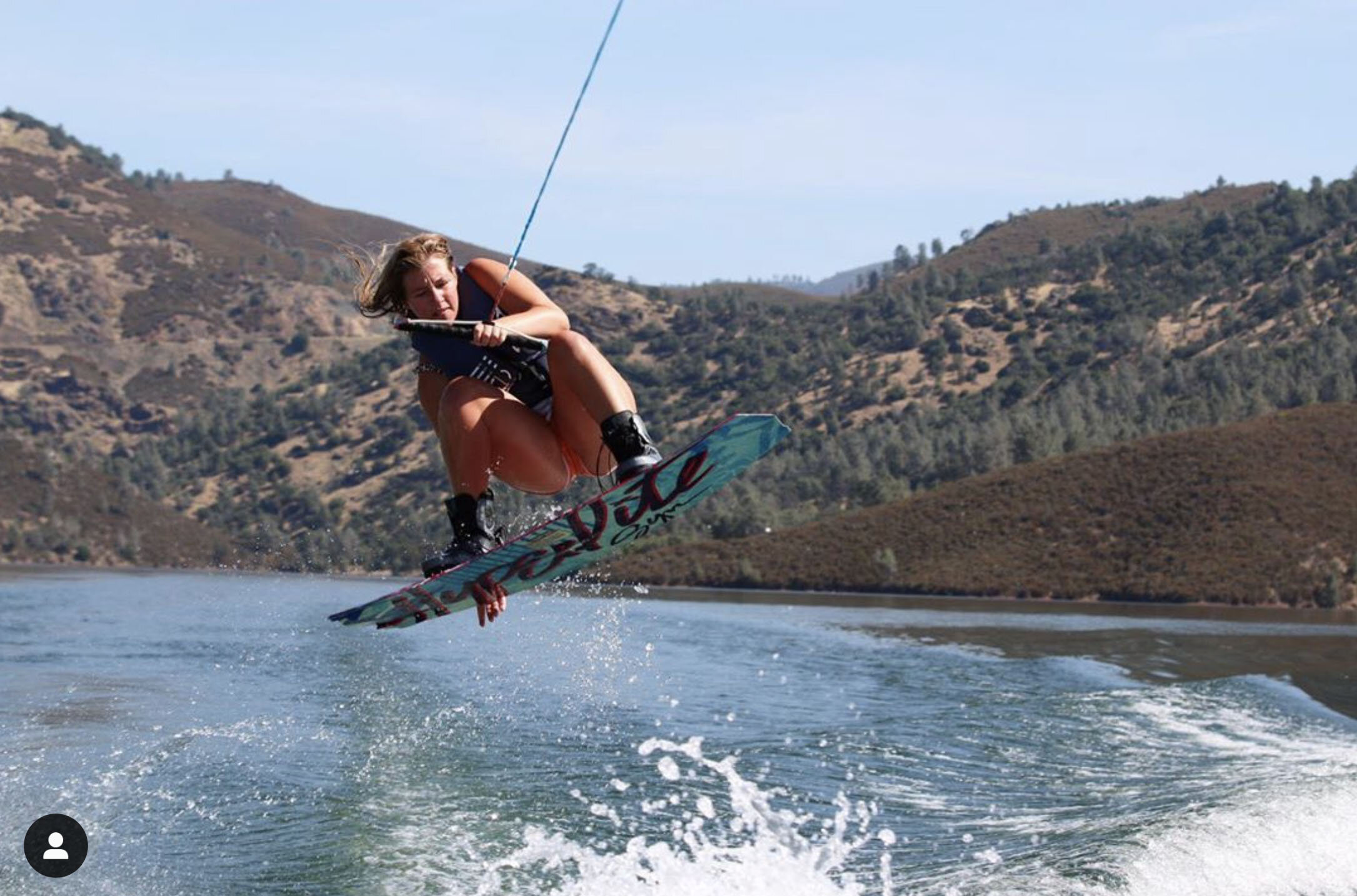 a_girls_wakeboard_camps.jpg