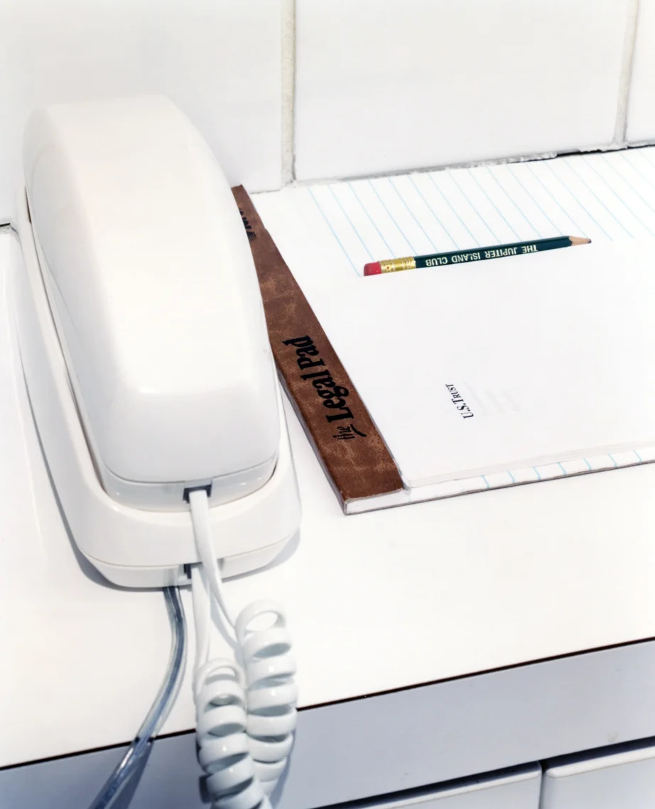 AR_HOME_KitchenPhone_PrintHiResRet_APF.jpg