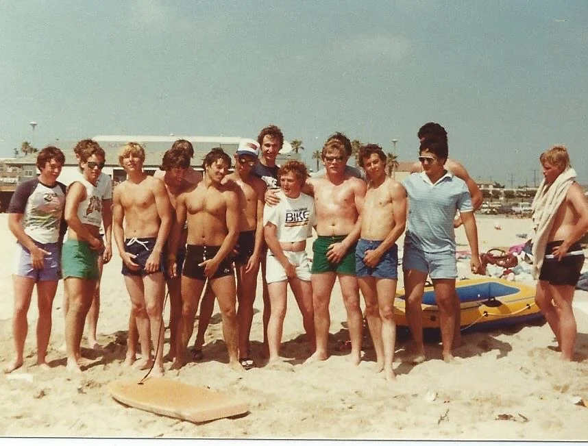 I missed #throwbackthursday so here&rsquo;s a #throwbacknothursday to Tehachapi High School senior ditch day 1984! (There isn&rsquo;t a song called 1984, so I hope @jaret2113 doesn&rsquo;t mind me using his song).

I&rsquo;m pretty easy to pick out (