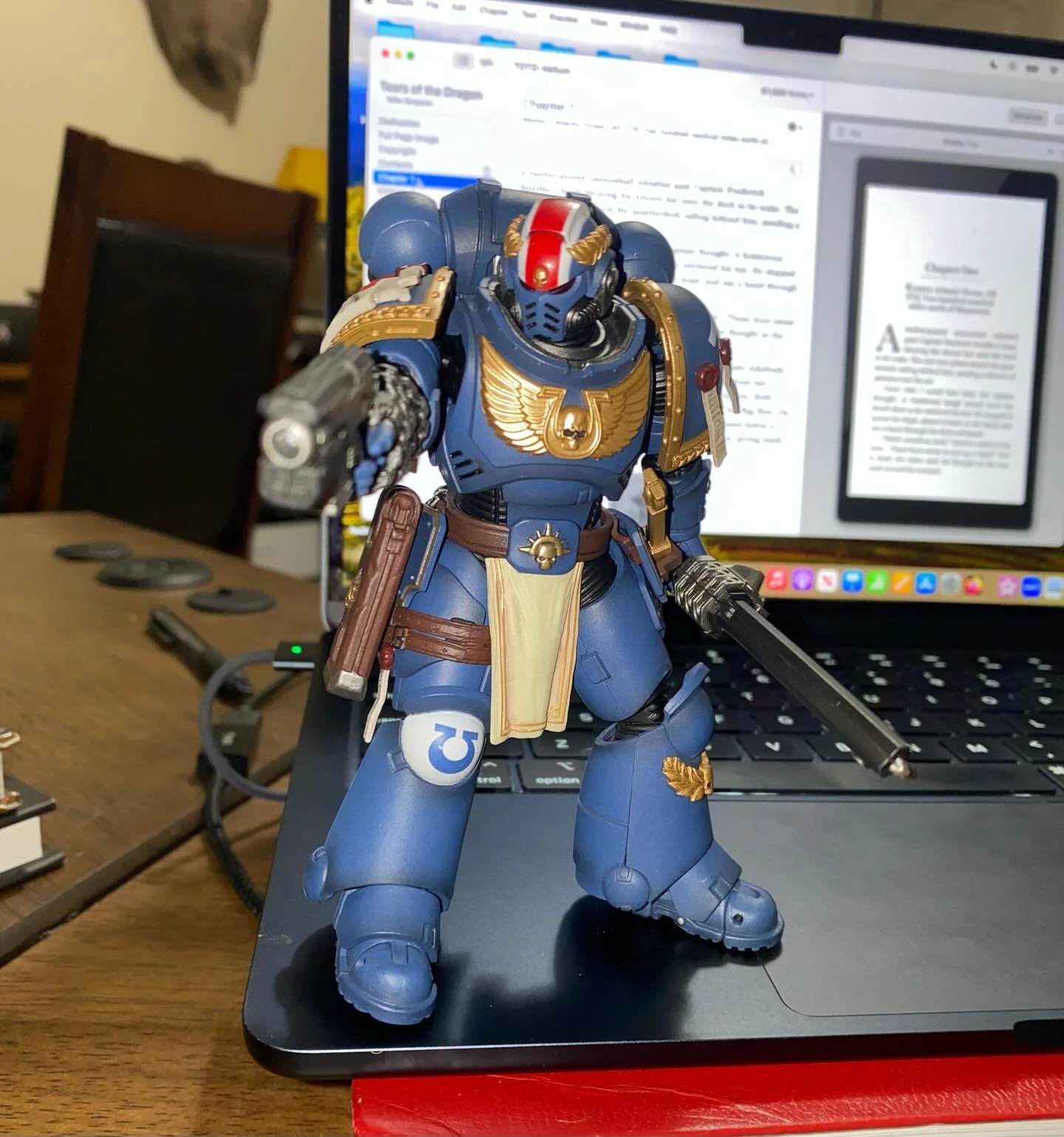 Brother Titus protects my laptop as I write!
#warhammer #warhammer40000