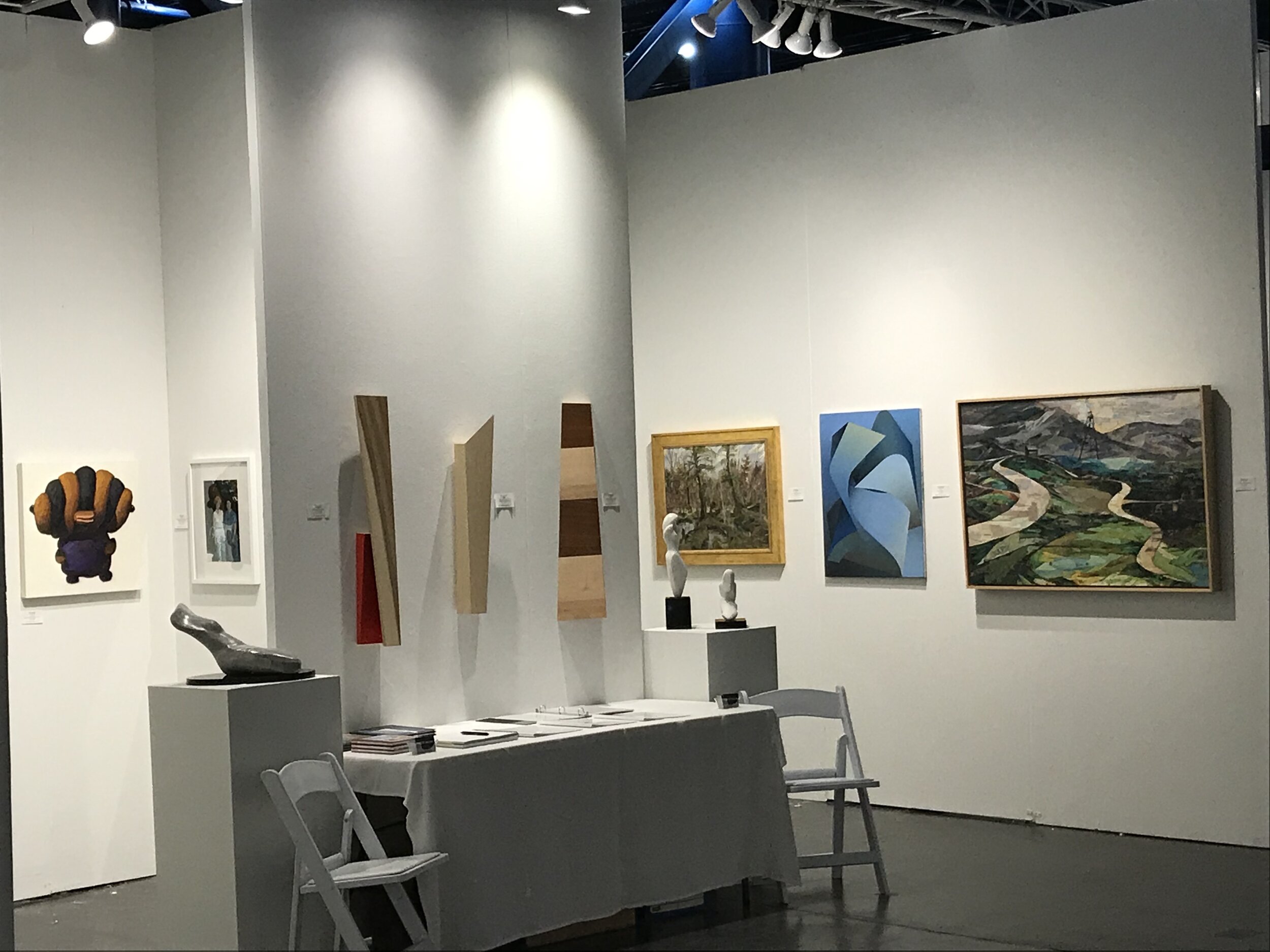 Texas Contemporary 2019 -  Whole booth from wide right.JPG