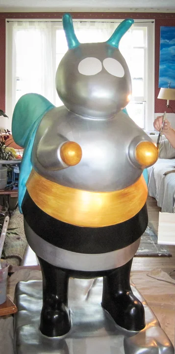 2nd Bee-2.jpg