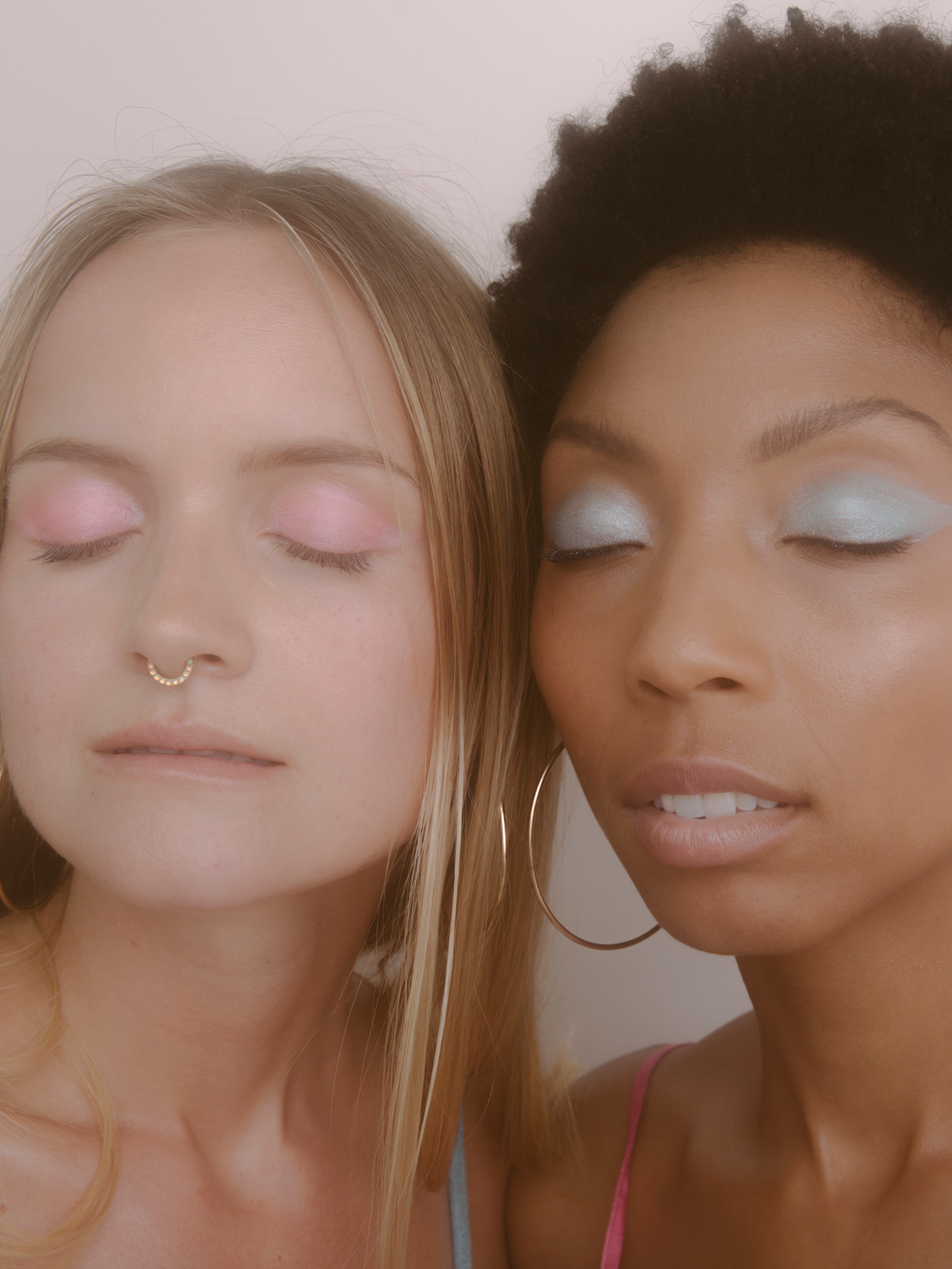 BaiserBeauty_GLITTER-EYE-GLOW-UNICORN-DREAM.png