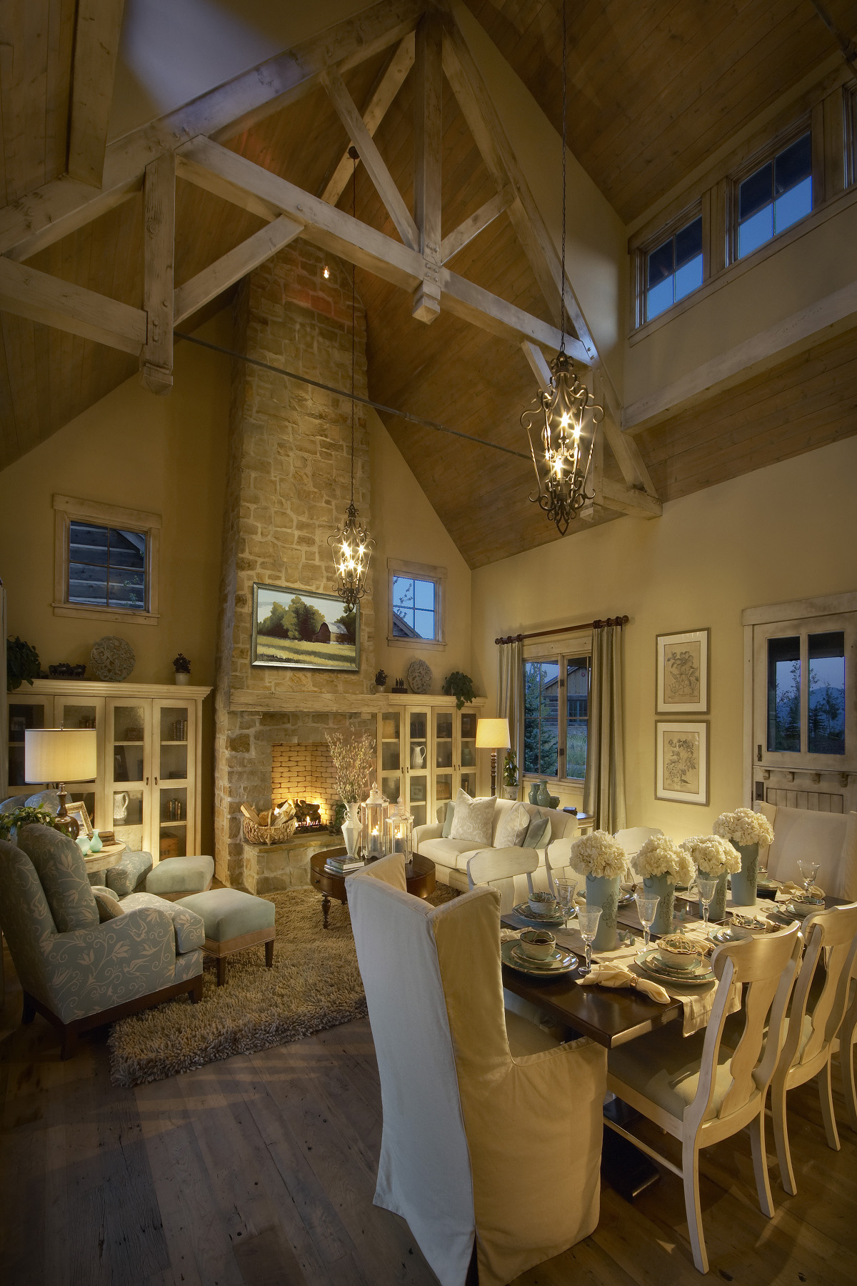 29-08 Living_Dining Room.jpg