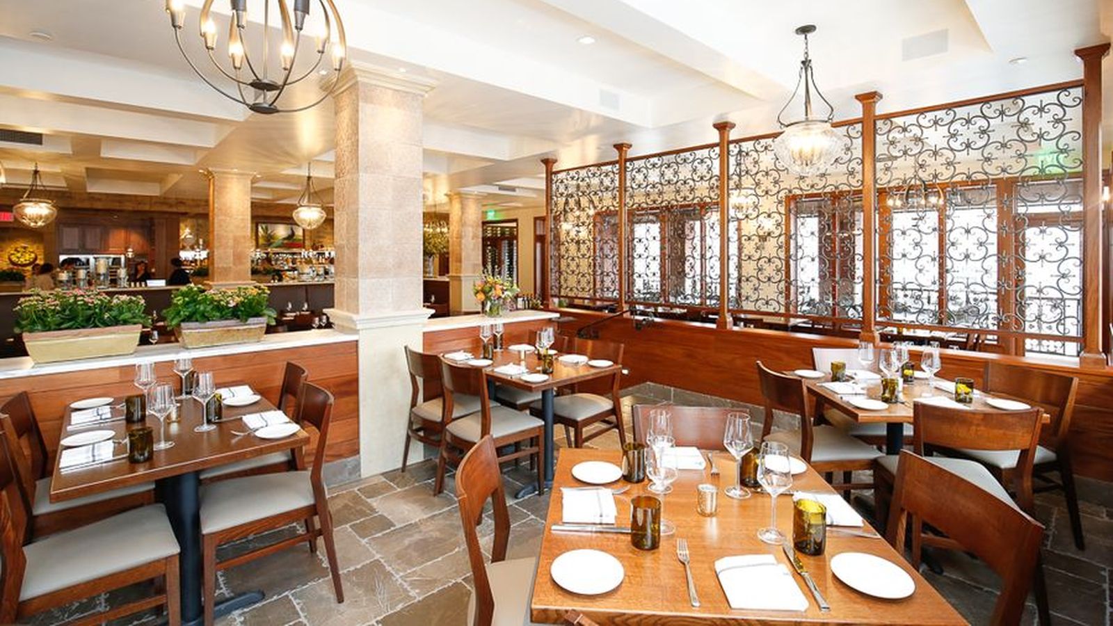 2.Via Perla interior.jpg